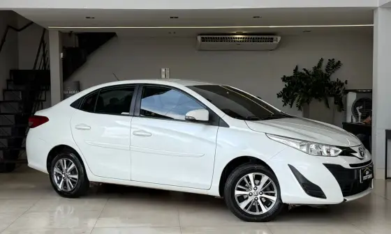 TOYOTA YARIS 1.5 16V FLEX SEDAN XL PLUS CONNECT MULTIDRIVE