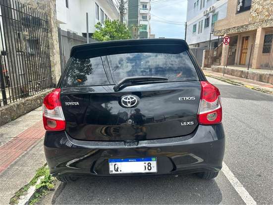 TOYOTA-ETIOS-2017