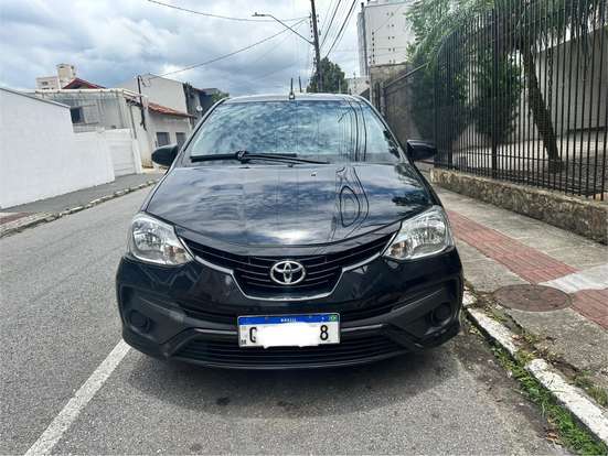 TOYOTA-ETIOS-1.5 XS 16V FLEX 4P AUTOMÁTICO TOYOTA-ETIOS-2017
