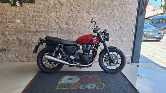 TRIUMPH SPEED TWIN 900 