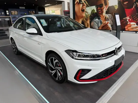 VOLKSWAGEN JETTA 2.0 350 TSI GASOLINA GLI DSG