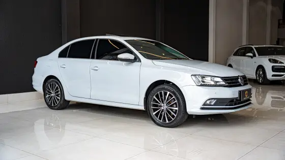 VOLKSWAGEN JETTA 2.0 TSI HIGHLINE 211CV GASOLINA 4P TIPTRONIC