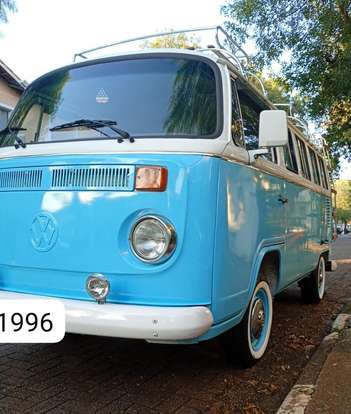 VOLKSWAGEN-KOMBI-1996