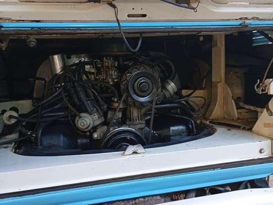 VOLKSWAGEN-KOMBI-1.6 LUXO 8V GASOLINA 3P MANUAL VOLKSWAGEN-KOMBI-1996
