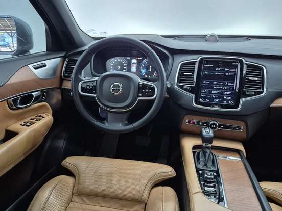 VOLVO-XC90-2.0 D5 DIESEL INSCRIPTION AWD GEARTRONIC VOLVO-XC90-2018