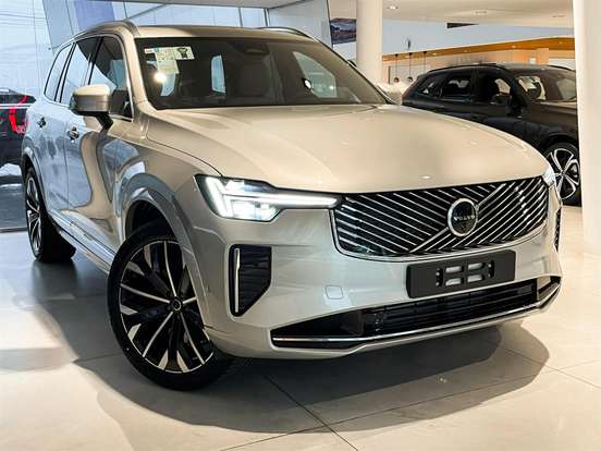 VOLVO-XC90-2024