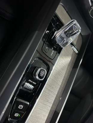 VOLVO-XC60-2.0 T8 HYBRID INSCRIPTION AWD GEARTRONIC VOLVO-XC60-2021