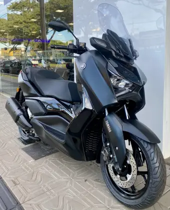 YAMAHA XMAX 250 CONNECTED ABS YAMAHA XMAX 250 CONNECTED ABS