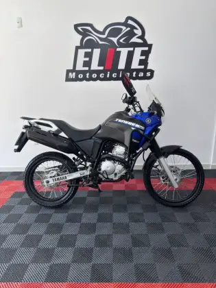 YAMAHA XTZ 250 TÉNÉRÉ 