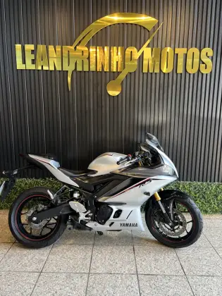 YAMAHA YZF R3 ABS YAMAHA YZF R3 ABS