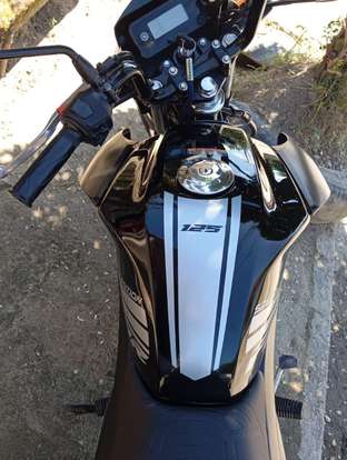 YAMAHA-FACTOR YBR 125I UBS-2025