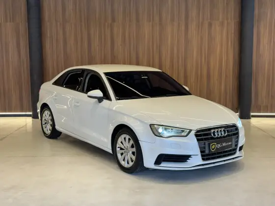 AUDI A3 1.4 TFSI SEDAN ATTRACTION 16V GASOLINA 4P S-TRONIC
