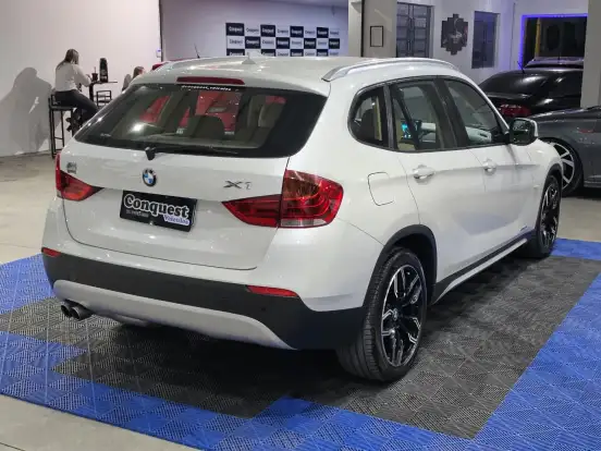 BMW-X1-2.0 16V TURBO GASOLINA SDRIVE20I 4P AUTOMÁTICO BMW-X1-2012