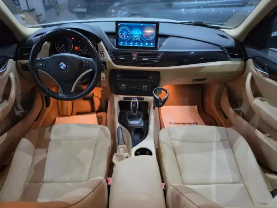 BMW-X1-2012