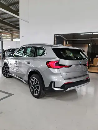 BMW X1 2.0 16V TURBO GASOLINA SDRIVE20I X-LINE STEPTRONIC