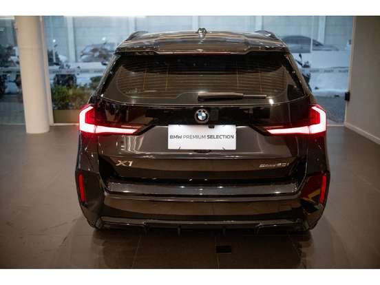 BMW-X1-2024