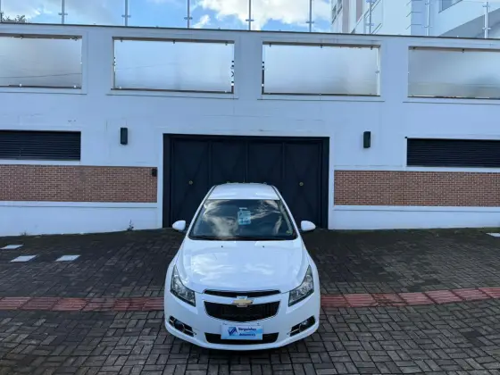 CHEVROLET CRUZE 1.8 LT SPORT6 16V FLEX 4P AUTOMÁTICO CHEVROLET CRUZE 1.8 LT SPORT6 16V FLEX 4P AUTOMÁTICO