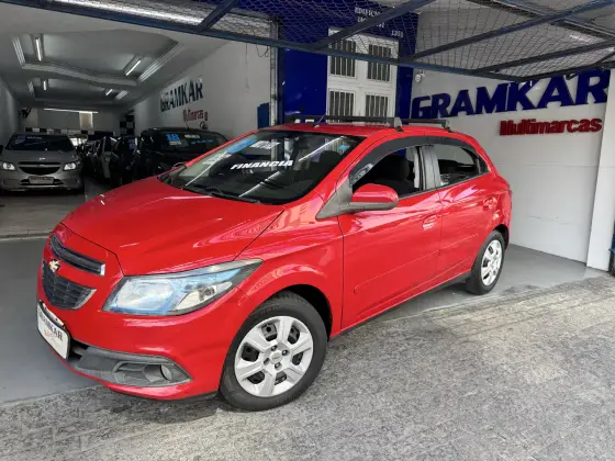 CHEVROLET ONIX 1.4 MPFI LT 8V FLEX 4P MANUAL CHEVROLET ONIX 1.4 MPFI LT 8V FLEX 4P MANUAL