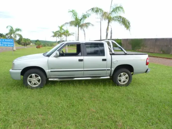 CHEVROLET S10 2.8 STD 4X4 CD 12V TURBO INTERCOOLER DIESEL 4P MANUAL