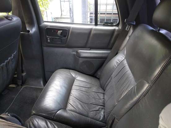 CHEVROLET-BLAZER-4.3 SFI DLX EXECUTIVE 4X2 V6 12V GASOLINA 4P AUTOMÁTICO CHEVROLET-BLAZER-2000