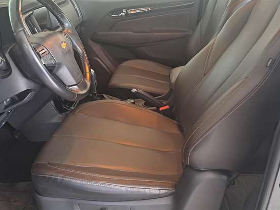 CHEVROLET-S10-2.8 HIGH COUNTRY 4X4 CD 16V TURBO DIESEL 4P AUTOMÁTICO CHEVROLET-S10-2019