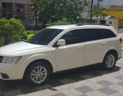 DODGE JOURNEY 3.6 SXT V6 GASOLINA 4P AUTOMÁTICO DODGE JOURNEY 3.6 SXT V6 GASOLINA 4P AUTOMÁTICO