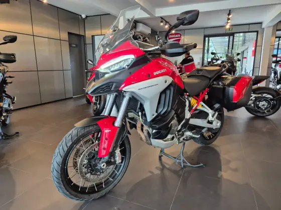 DUCATI MULTISTRADA 1200 V4 S 