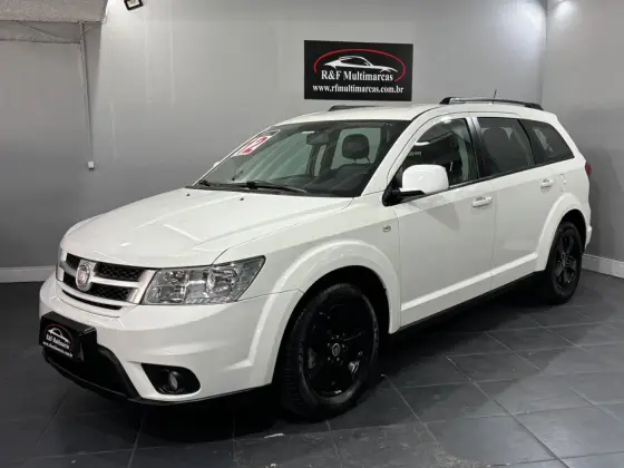 FIAT FREEMONT 2.4 PRECISION 16V GASOLINA 4P AUTOMÁTICO