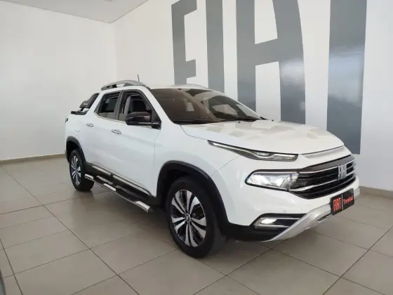 FIAT TORO 2.0 16V TURBO DIESEL VOLCANO 4WD AT9