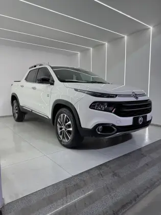 FIAT TORO 2.0 16V TURBO DIESEL VOLCANO 4WD AT9