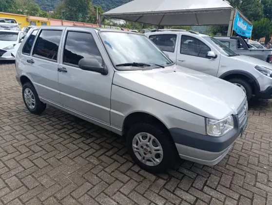 FIAT UNO 1.0 MPI MILLE FIRE ECONOMY 8V FLEX 4P MANUAL