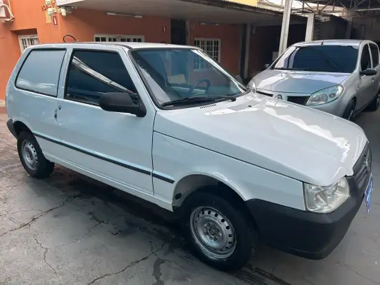 FIAT-UNO-2013