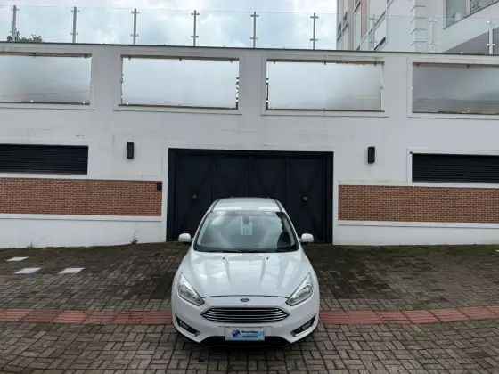 FORD FOCUS 2.0 TITANIUM 16V FLEX 4P POWERSHIFT