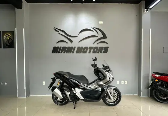HONDA ADV 