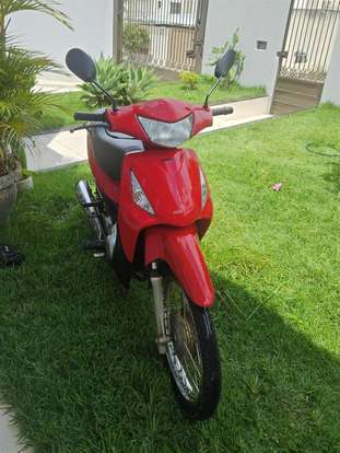 HONDA-BIZ 125 ES-2010