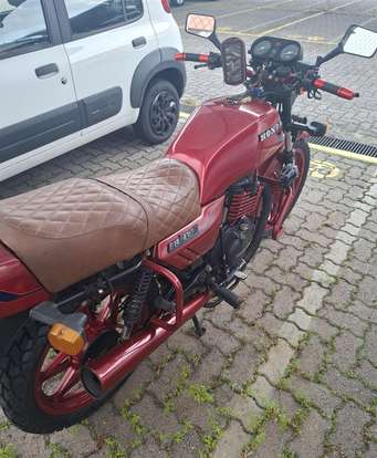 HONDA-CB 400 HONDA-CB 400-1983