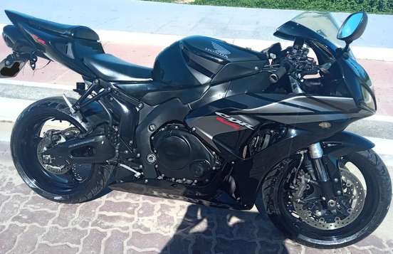 HONDA-CBR 1000RR FIREBLADE-2007