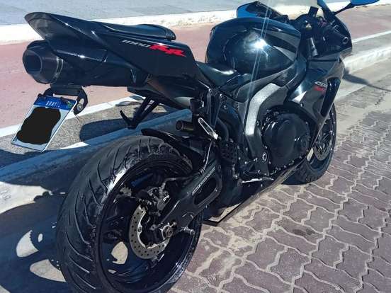 HONDA-CBR 1000RR FIREBLADE HONDA-CBR 1000RR FIREBLADE-2007