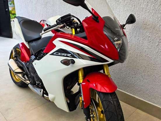 HONDA-CBR 600F HONDA-CBR 600F-2013