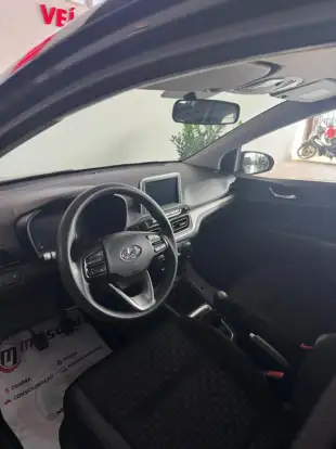 HYUNDAI-HB20-2024