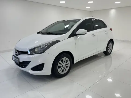 HYUNDAI HB20 1.6 COMFORT PLUS 16V FLEX 4P MANUAL HYUNDAI HB20 1.6 COMFORT PLUS 16V FLEX 4P MANUAL