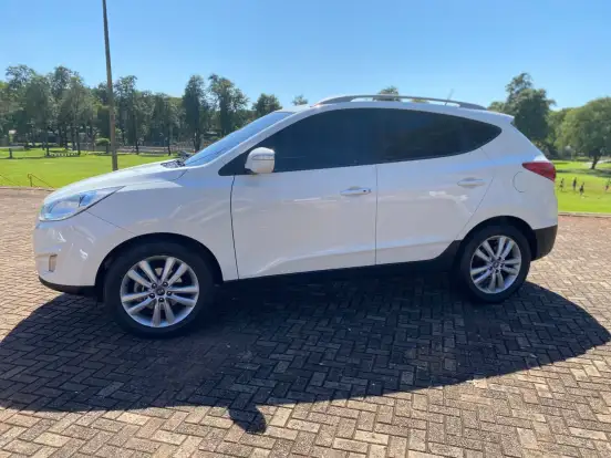 HYUNDAI-IX35-2015