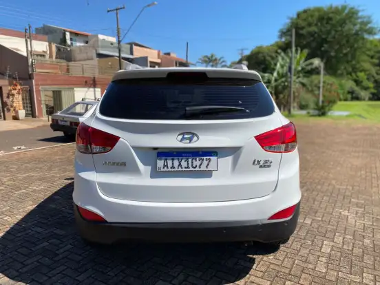 HYUNDAI-IX35-2.0 16V FLEX 4P AUTOMÁTICO HYUNDAI-IX35-2015