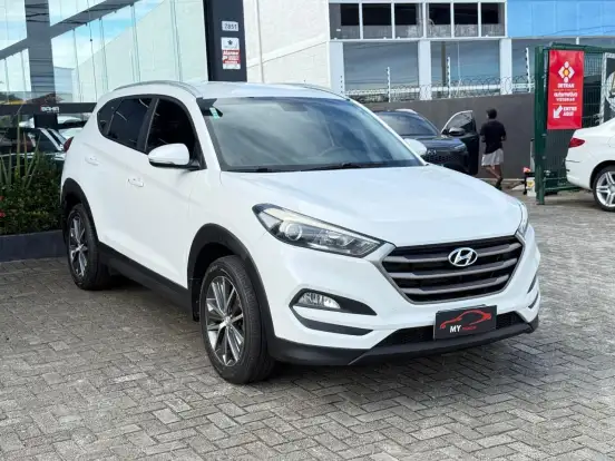 HYUNDAI-TUCSON-2016