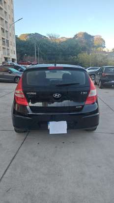HYUNDAI-I30-2010