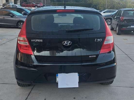 HYUNDAI-I30-2.0 MPFI GLS 16V GASOLINA 4P AUTOMÁTICO HYUNDAI-I30-2010
