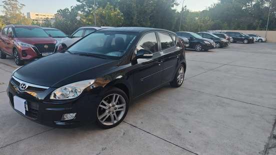 HYUNDAI-I30-2010