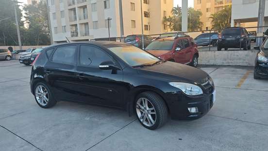 HYUNDAI-I30-2.0 MPFI GLS 16V GASOLINA 4P AUTOMÁTICO HYUNDAI-I30-2010