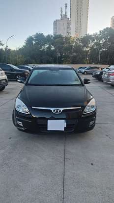 HYUNDAI-I30-2010