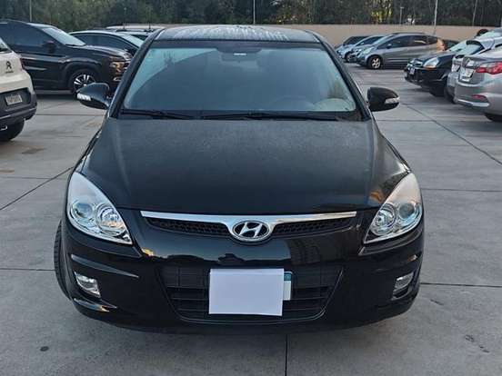 HYUNDAI-I30-2.0 MPFI GLS 16V GASOLINA 4P AUTOMÁTICO HYUNDAI-I30-2010